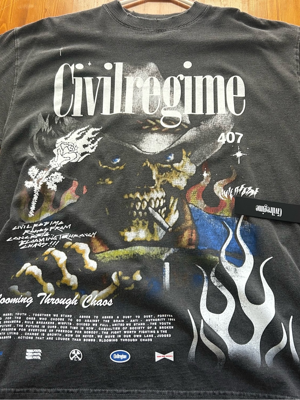 Men’s Small Civil Regime Oversized  Short Sleeve Tee - Skull Flame Artwork